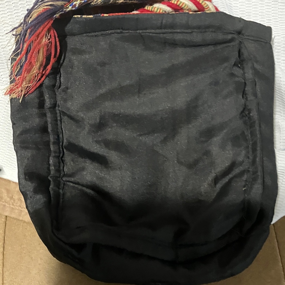 Artisan Red and Black Crossbody Bag - Picture 3 of 4